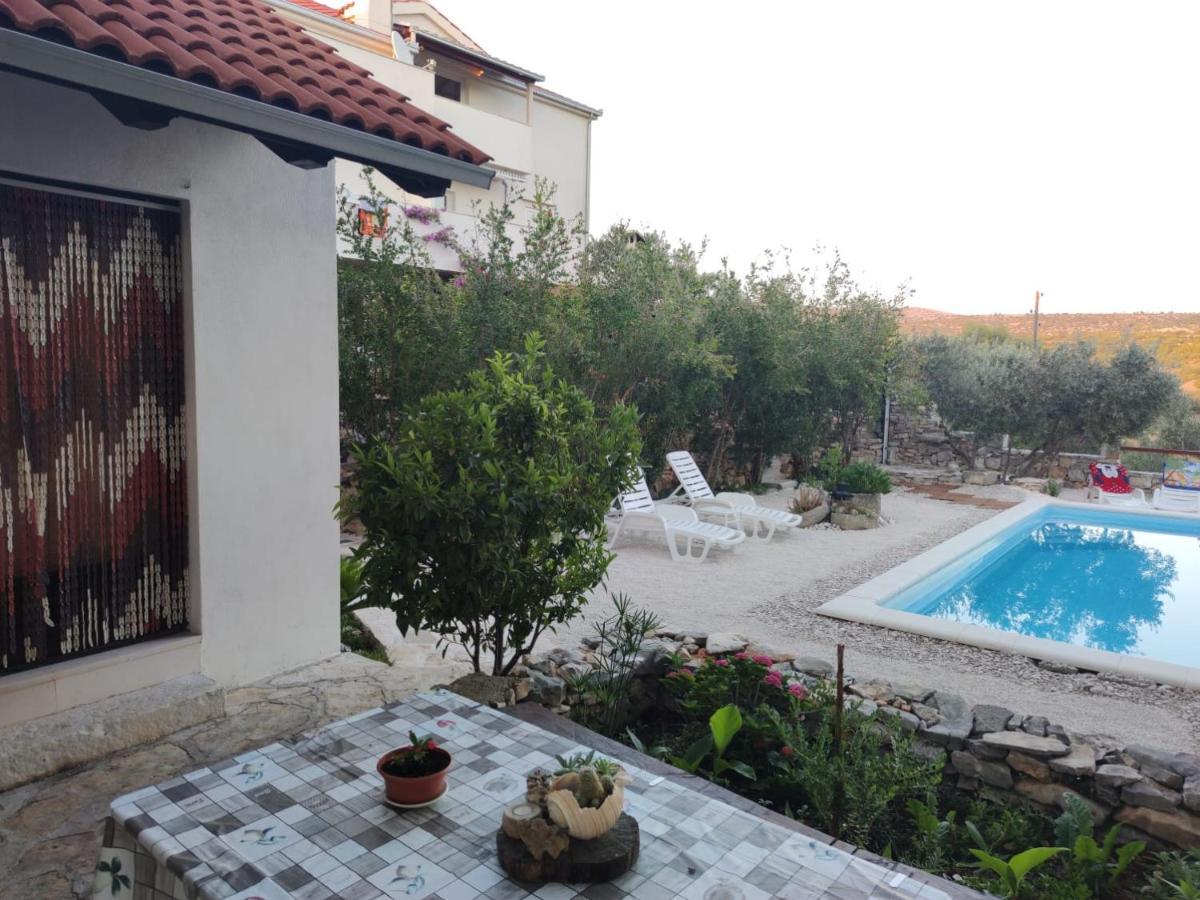 Vacation House Milka ميلنا المظهر الخارجي الصورة